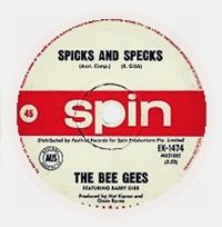 Cover Bee Gees - Spicks & Specks