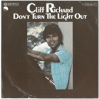 Cover Cliff Richard - Don't Turn The Light Out