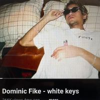 Cover Dominic Fike - White Keys