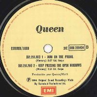 Cover Queen - Thank God It's Christmas