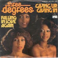 Cover The Three Degrees - Giving Up, Giving In